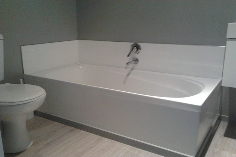 Photo of property in 70d Elizabeth Street, Riccarton, Christchurch, 8041