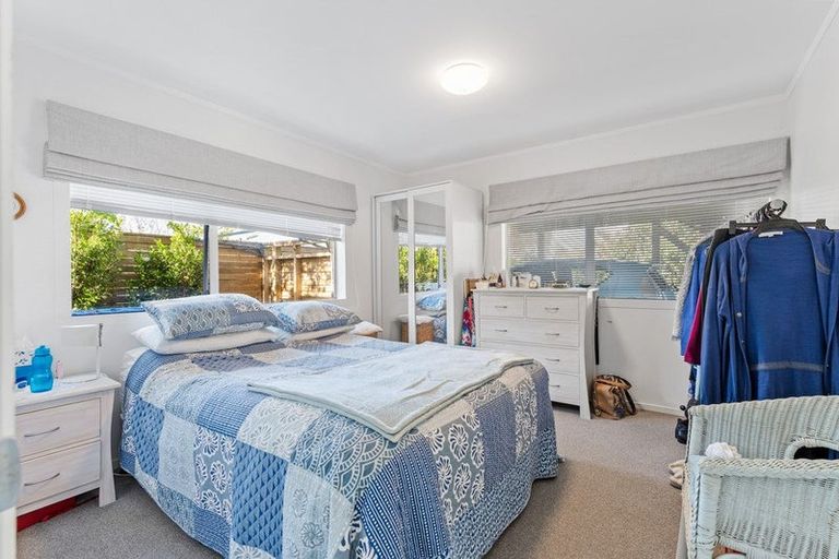 Photo of property in 45 Vipond Road, Stanmore Bay, Whangaparaoa, 0932