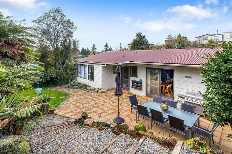 Photo of property in 7 Tihi Road, Springfield, Rotorua, 3015