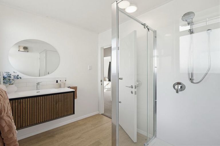 Photo of property in 25 Tuckers Road, Redwood, Christchurch, 8051