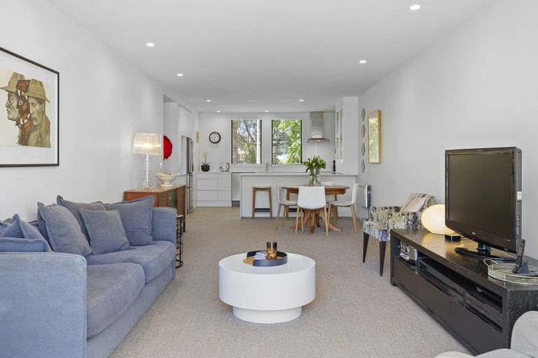 Photo of property in 3/281 Cambridge Terrace, Christchurch Central, Christchurch, 8013