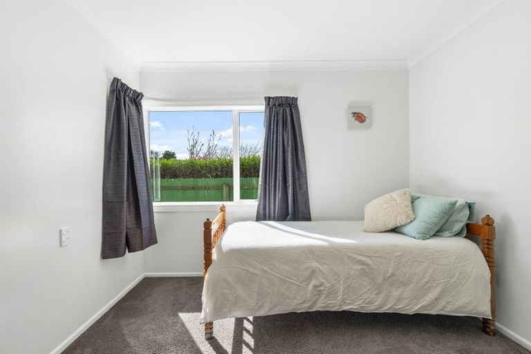 Photo of property in 8 Cambridge Street, Levin, 5510