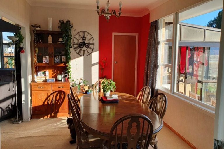 Photo of property in 40 Read Street, Levin, 5510