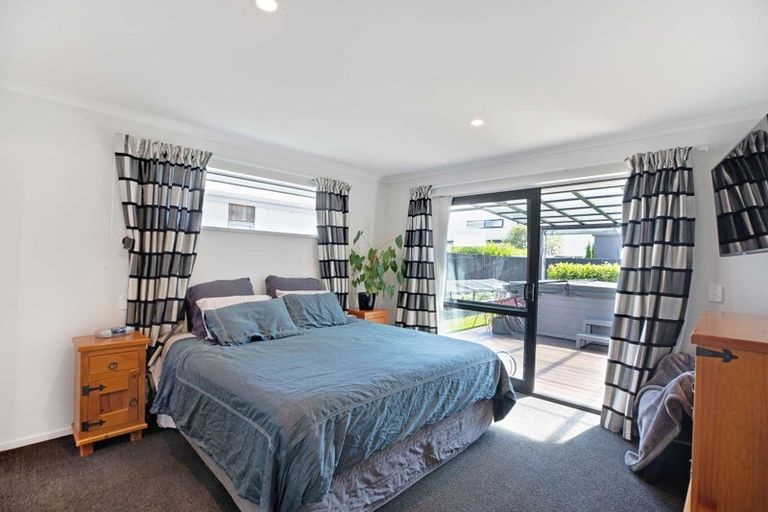 Photo of property in 28 Henrietta Street, Marshland, Christchurch, 8083