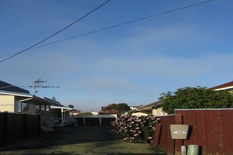 Photo of property in 2/36 Mahoe, Hutt Central, Lower Hutt, 5010