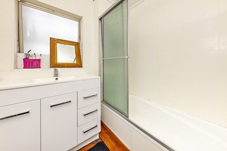 Photo of property in 23 Jutland Road, Manurewa, Auckland, 2102