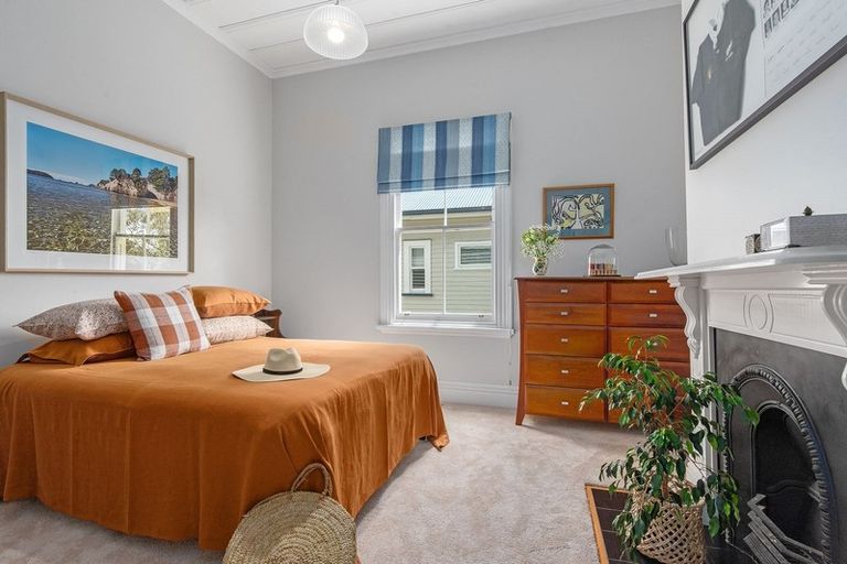 Photo of property in 7 Calliope Road, Devonport, Auckland, 0624