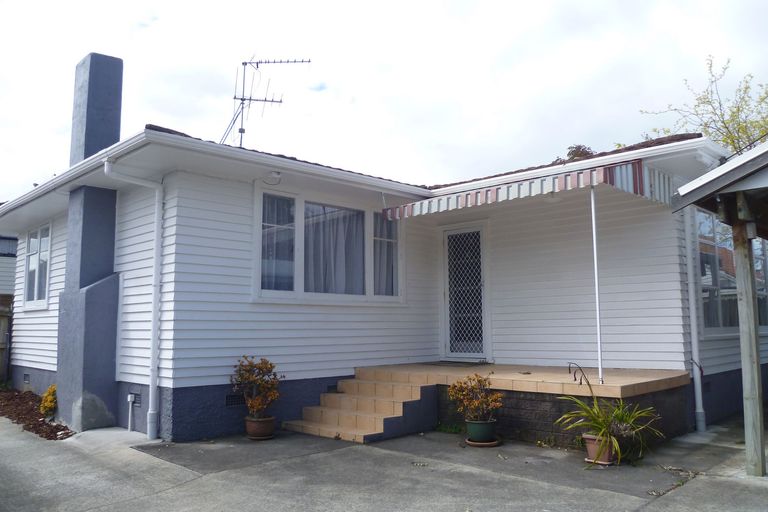 Photo of property in 145 Rathgar Road, Henderson, Auckland, 0610