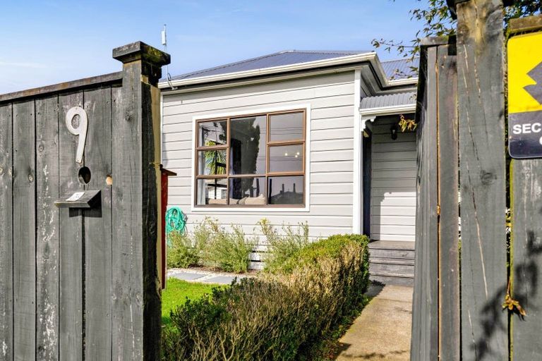 Photo of property in 9 Carrington Street, Inglewood, 4330