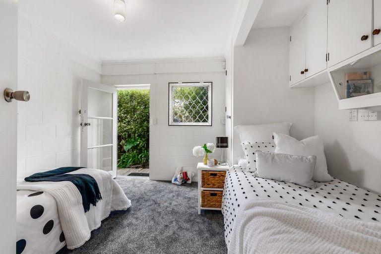 Photo of property in 117 Stredwick Drive, Torbay, Auckland, 0630