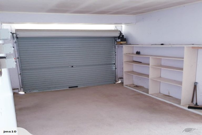 Photo of property in 2/87 Cook Street, Howick, Auckland, 2014