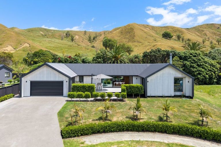 Photo of property in 17 Sandy Cove, Wainui, Gisborne, 4010