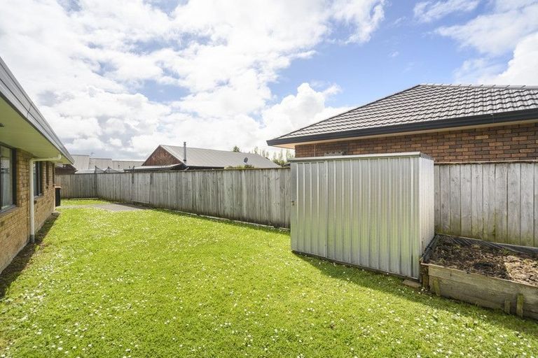Photo of property in 9 Alpine Grove, Kelvin Grove, Palmerston North, 4414