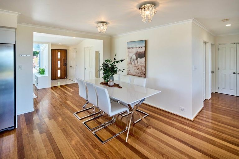 Photo of property in 46 Eucalyptus Way, Nikau Valley, Paraparaumu, 5032