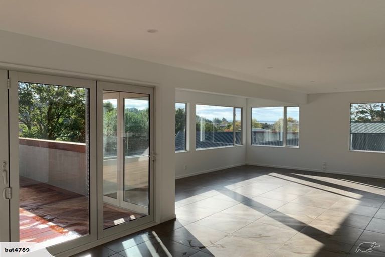 Photo of property in 69a Bay View Road, Moncks Bay, Christchurch, 8081