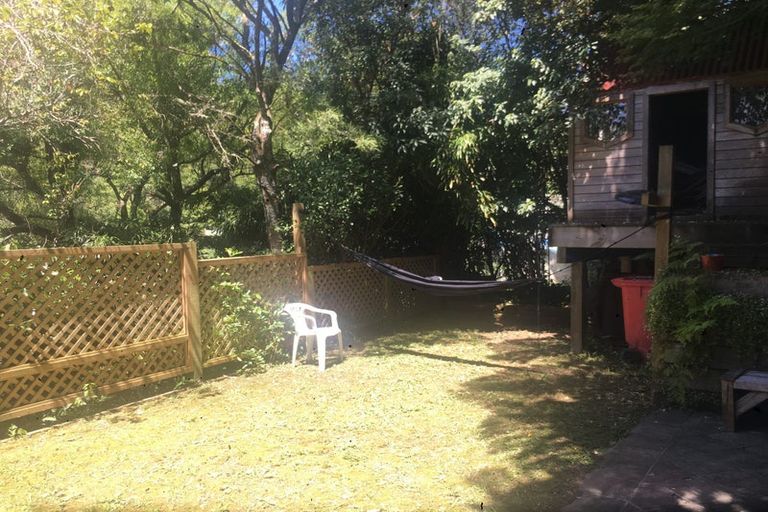 Photo of property in 56 Holloway Road, Aro Valley, Wellington, 6021