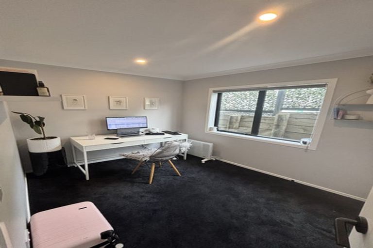 Photo of property in 6a Lindis Lane, Kelson, Lower Hutt, 5010