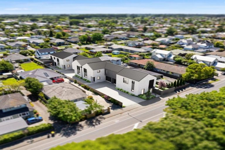 Photo of property in 1/197 Innes Road, St Albans, 8052