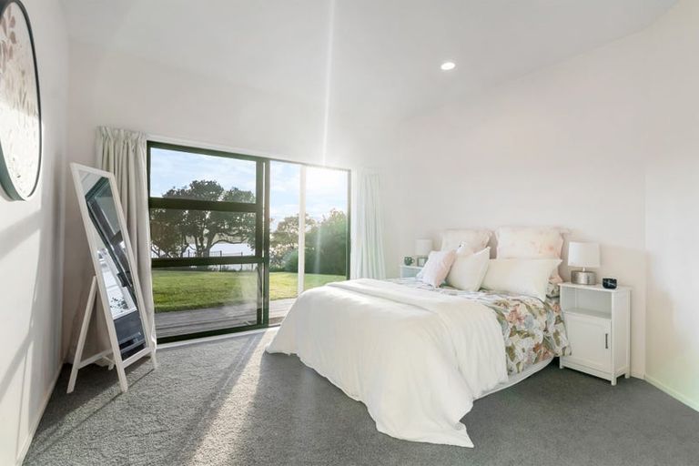 Photo of property in 26 Monyash Road, Manly, Whangaparaoa, 0930