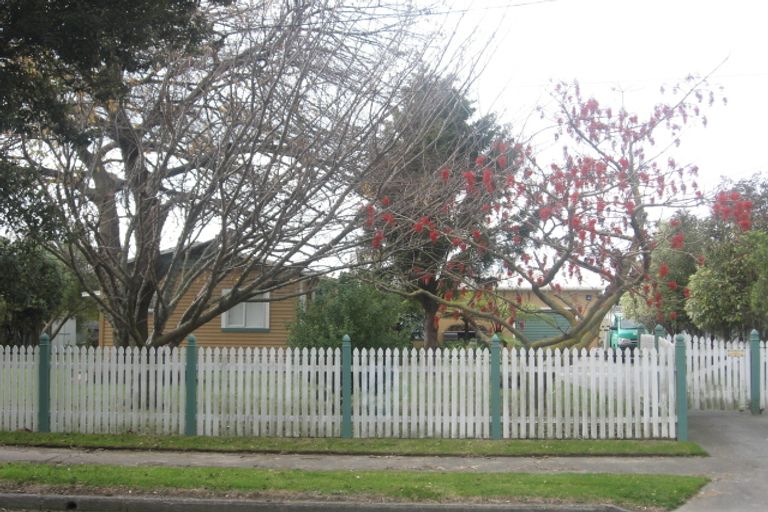 Photo of property in 36 Wordsworth Crescent, Maraenui, Napier, 4110