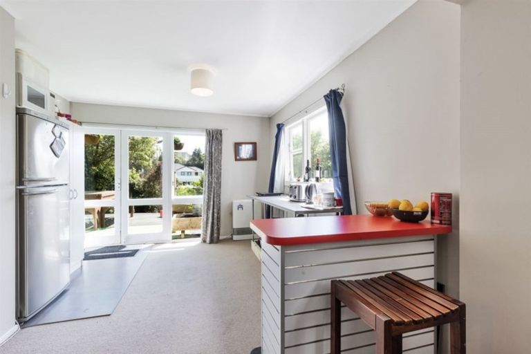 Photo of property in 18 Glenamoy Crescent, Johnsonville, Wellington, 6037