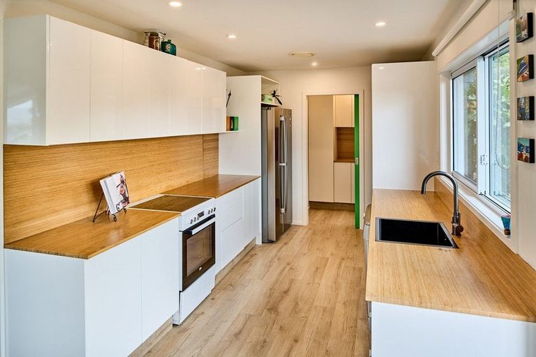 Photo of property in 202 Staithes Drive South, Whitby, Porirua, 5024