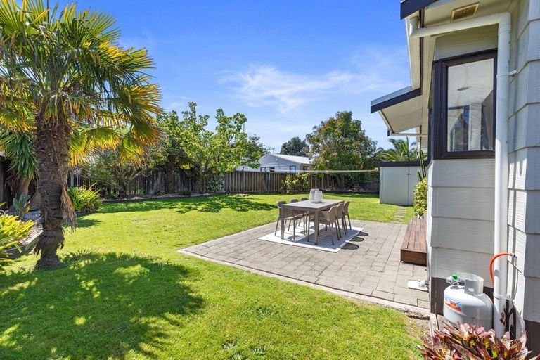 Photo of property in 4b Novelle Grove, Papamoa Beach, Papamoa, 3118