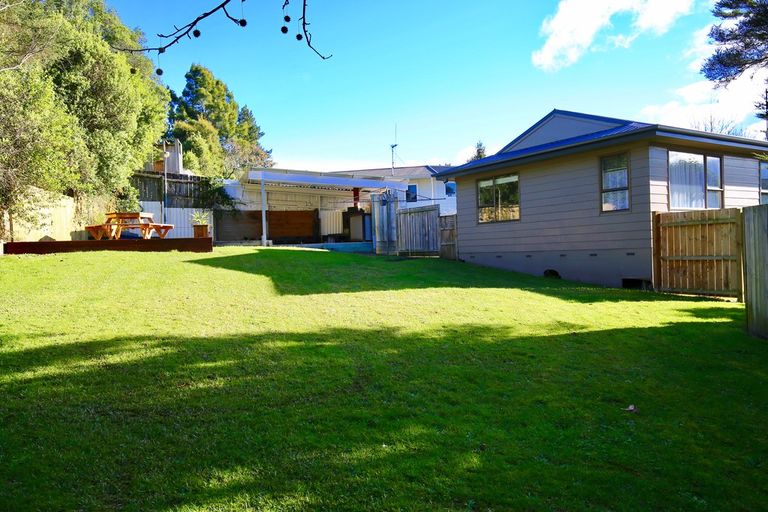 Photo of property in 11 Matipo Crescent, Pukete, Hamilton, 3200