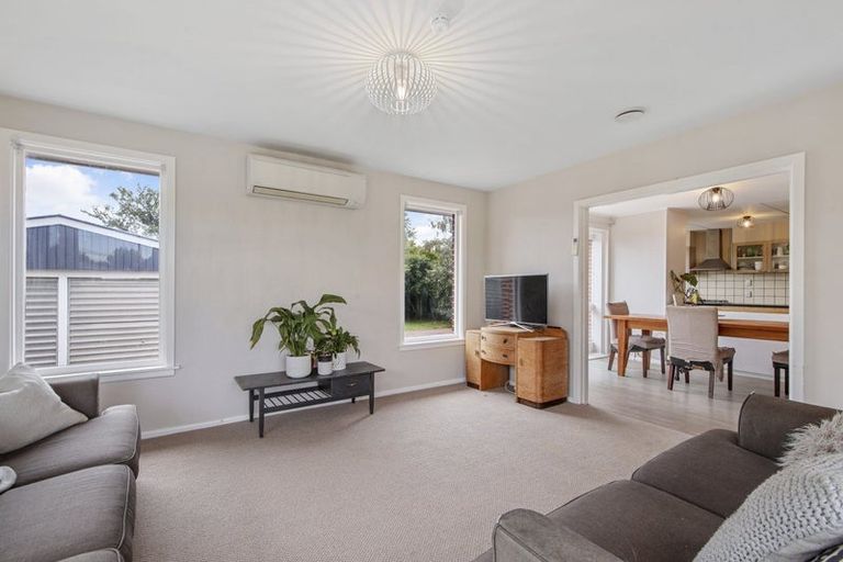 Photo of property in 28 Ashgrove Street, Rangiora, 7400