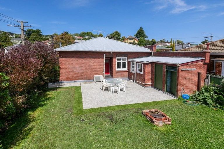 Photo of property in 1 Crown Street, North East Valley, Dunedin, 9010
