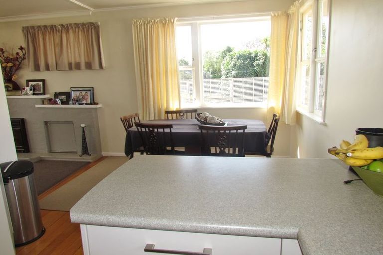 Photo of property in 26 Wavell Crescent, Lansdowne, Masterton, 5810