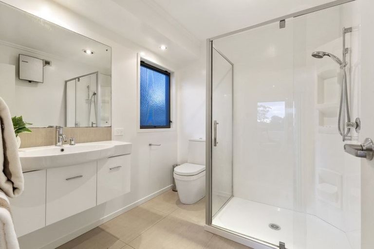 Photo of property in 135 Kennedy Road, Dairy Flat, Albany, 0792