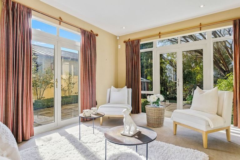 Photo of property in 34a Strowan Road, Strowan, Christchurch, 8052