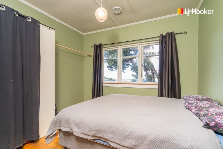 Photo of property in 56 Glen Road, Mornington, Dunedin, 9011