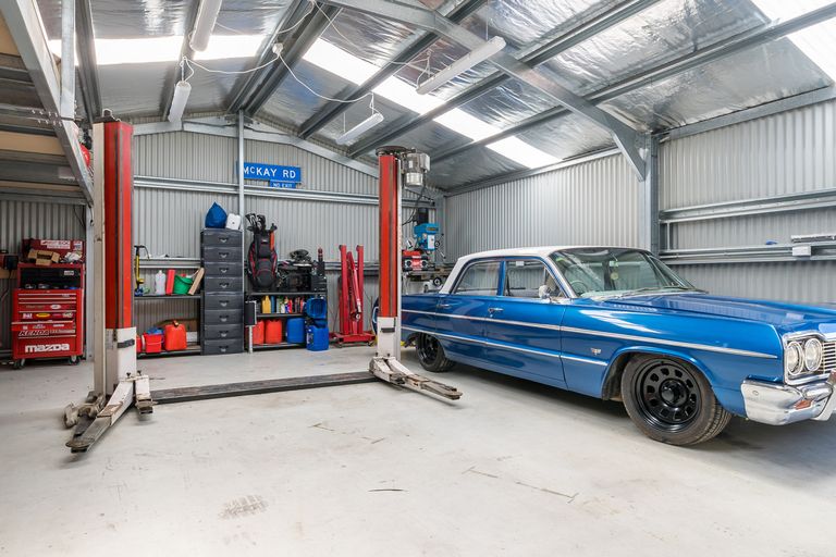 Photo of property in 71 Grandvista Drive, Green Island, Dunedin, 9018