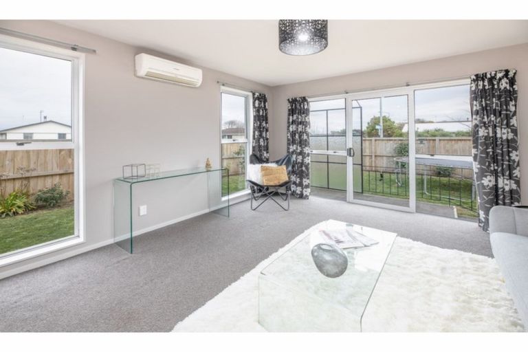 Photo of property in 1/2 Lamorna Road, Parklands, Christchurch, 8083