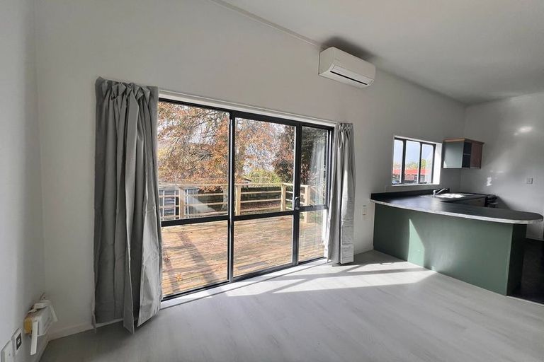 Photo of property in 127 Lancaster Road, Beach Haven, Auckland, 0626