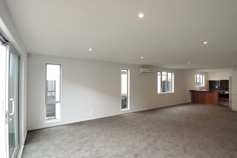 Photo of property in 2/27 Sherborne Street, St Albans, Christchurch, 8014