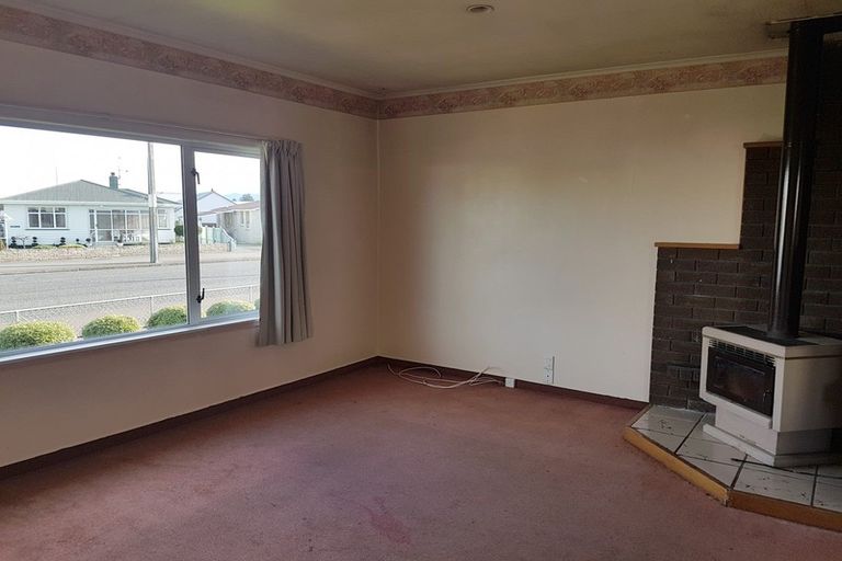 Photo of property in 27 Christian Street, Dannevirke, 4930