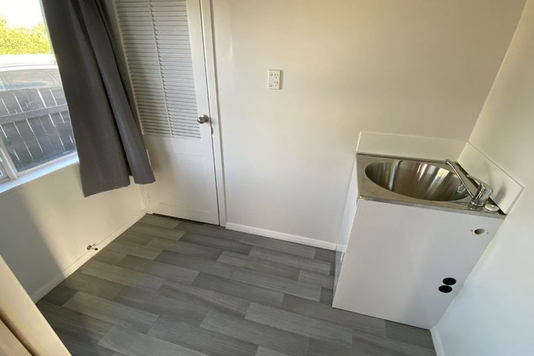 Photo of property in 25 Yeats Crescent, Fairfield, Hamilton, 3214