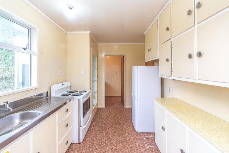 Photo of property in 6 Caversham Road, Westmere, Whanganui, 4501