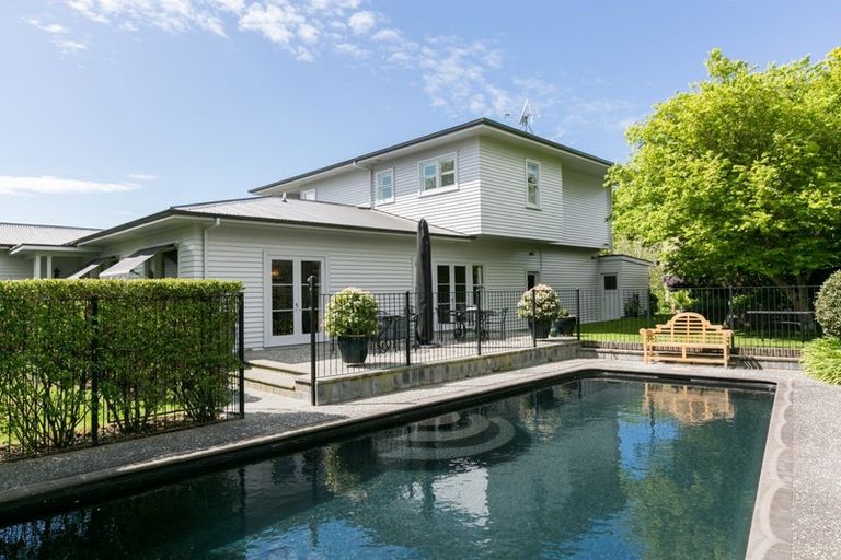 Photo of property in 27 Kopanga Road, Havelock North, 4130