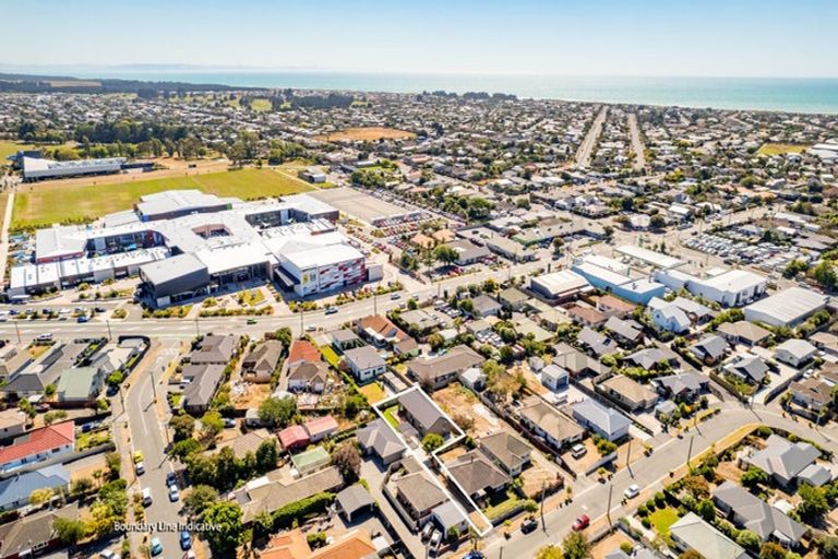 Photo of property in 96a Willryan Avenue, New Brighton, Christchurch, 8083