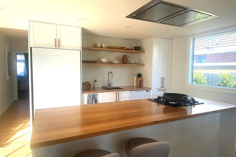 Photo of property in 39 Wiggins Street, Sumner, Christchurch, 8081