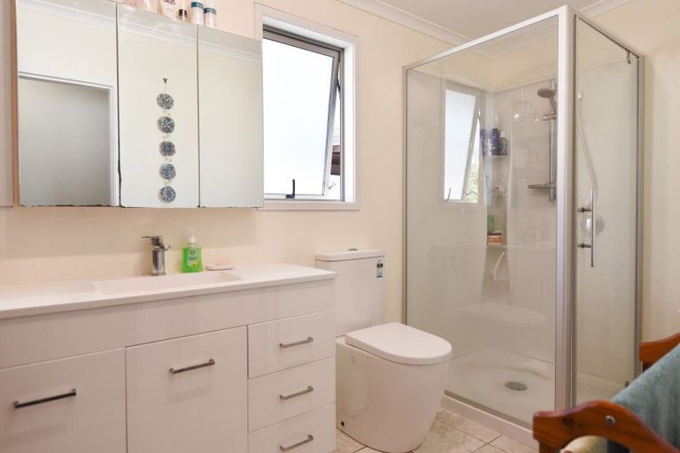 Photo of property in 28 Iles Road, Lynmore, Rotorua, 3010