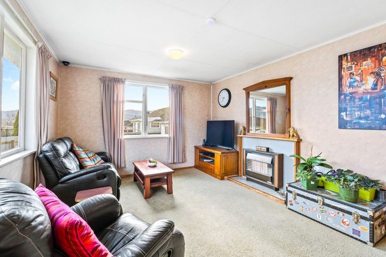 Photo of property in 28 Karaka Street, Wainuiomata, Lower Hutt, 5014