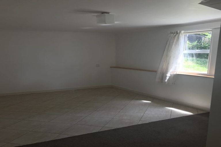 Photo of property in 19 Mawson Avenue, Torbay, Auckland, 0630