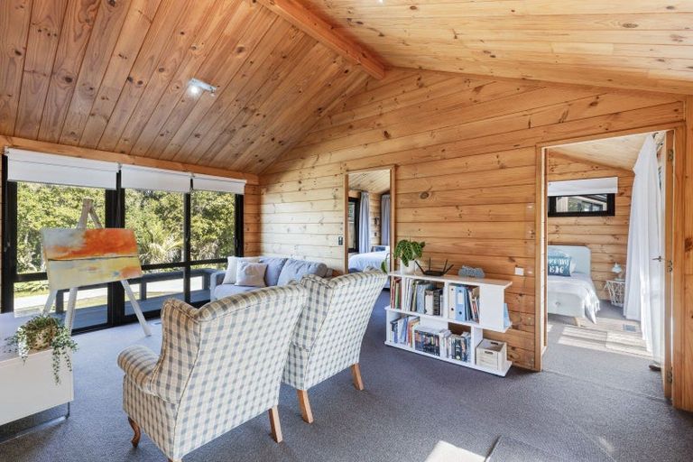 Photo of property in 7c Waterloo Place, Westown, New Plymouth, 4310