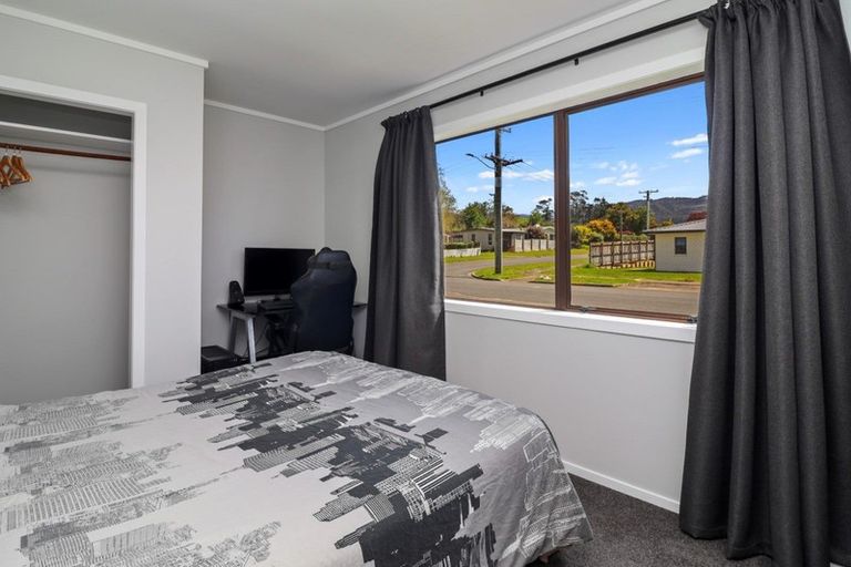 Photo of property in 3 Macmillan Street, Katikati, 3129