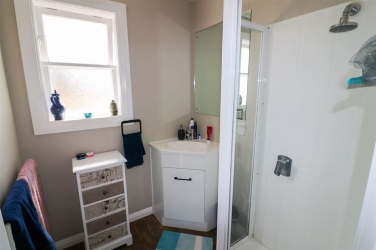 Photo of property in 28 Ransom Street, Dannevirke, 4930